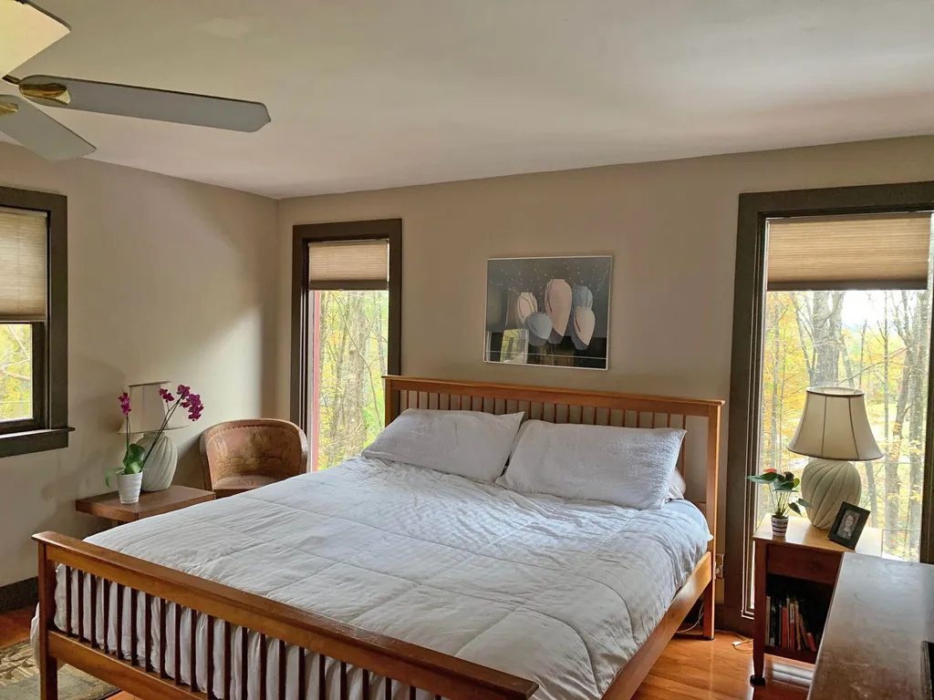 30 Warde Drive Dummerston VT 05301