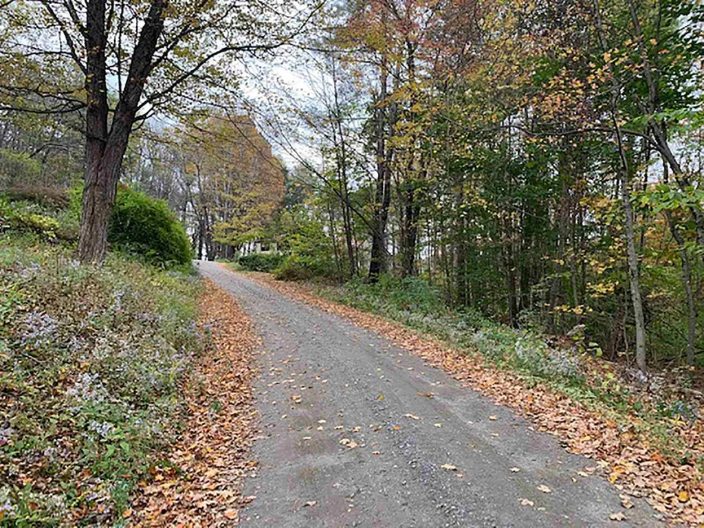 30 Warde Drive Dummerston VT 05301
