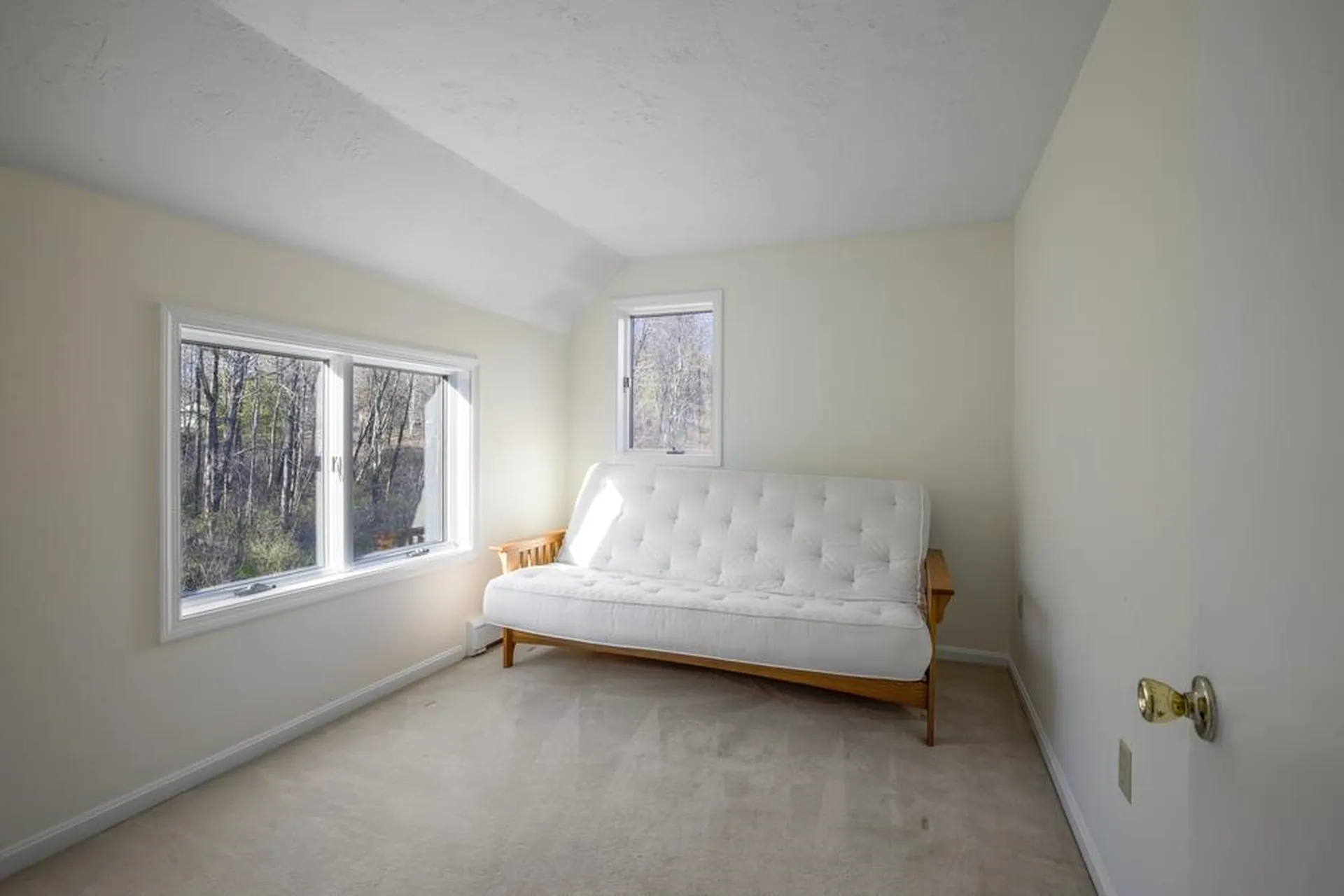 4 Toon Lane Lee NH 03861