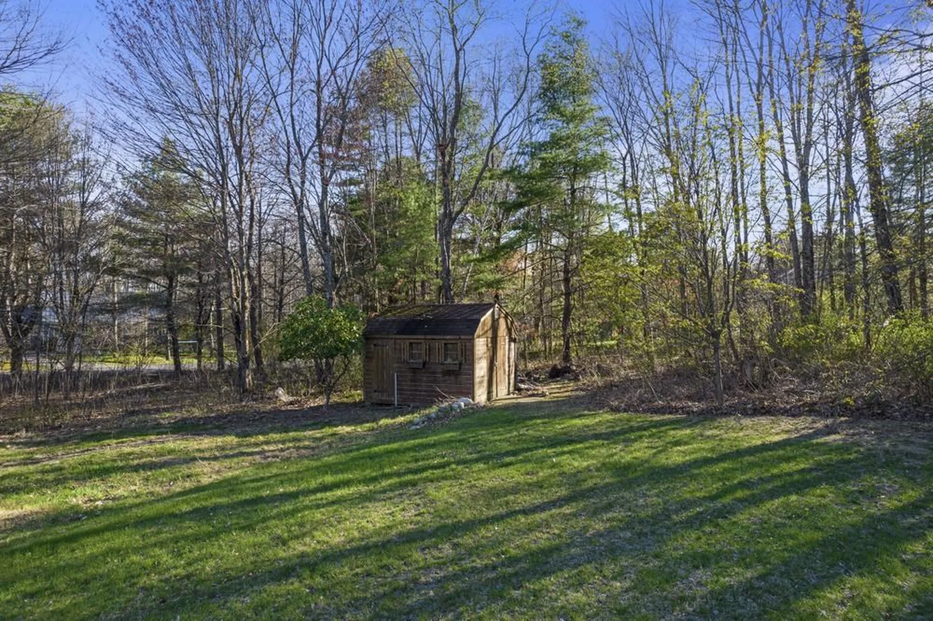 4 Toon Lane Lee NH 03861