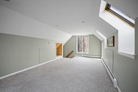 4 Toon Lane Lee NH 03861
