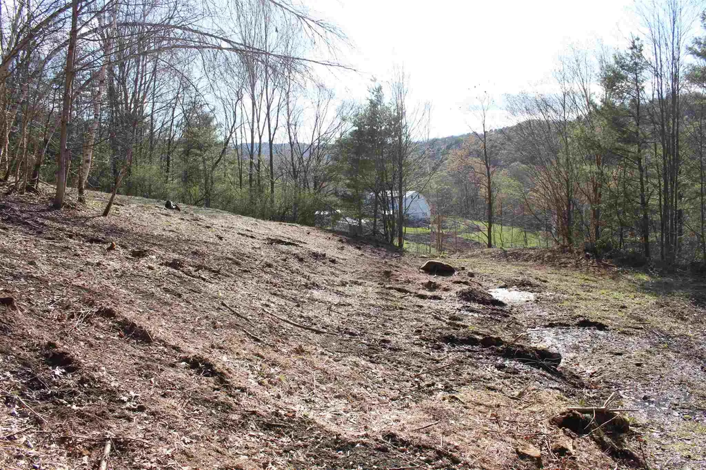 00 Howe Hill Road Sharon VT 05065