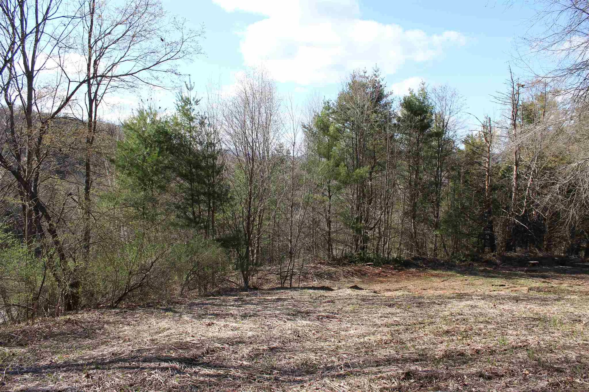 00 Howe Hill Road Sharon VT 05065