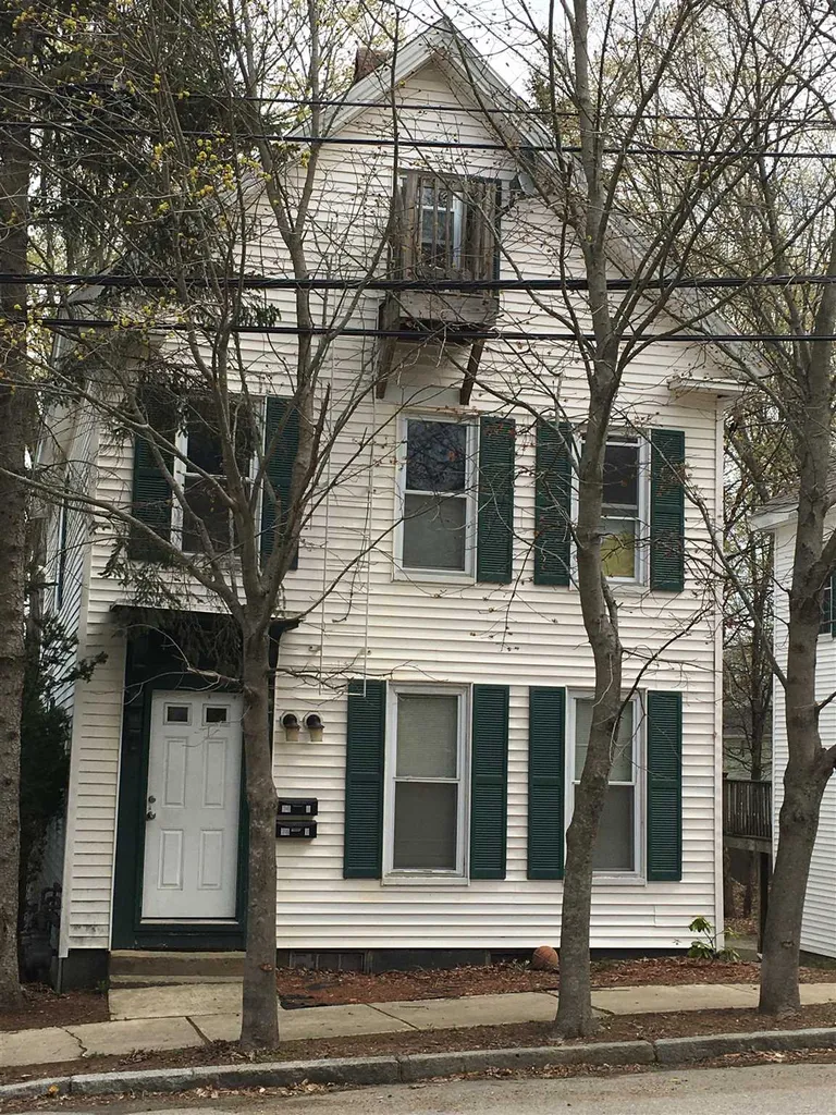 34 Belknap Street Dover NH 03820