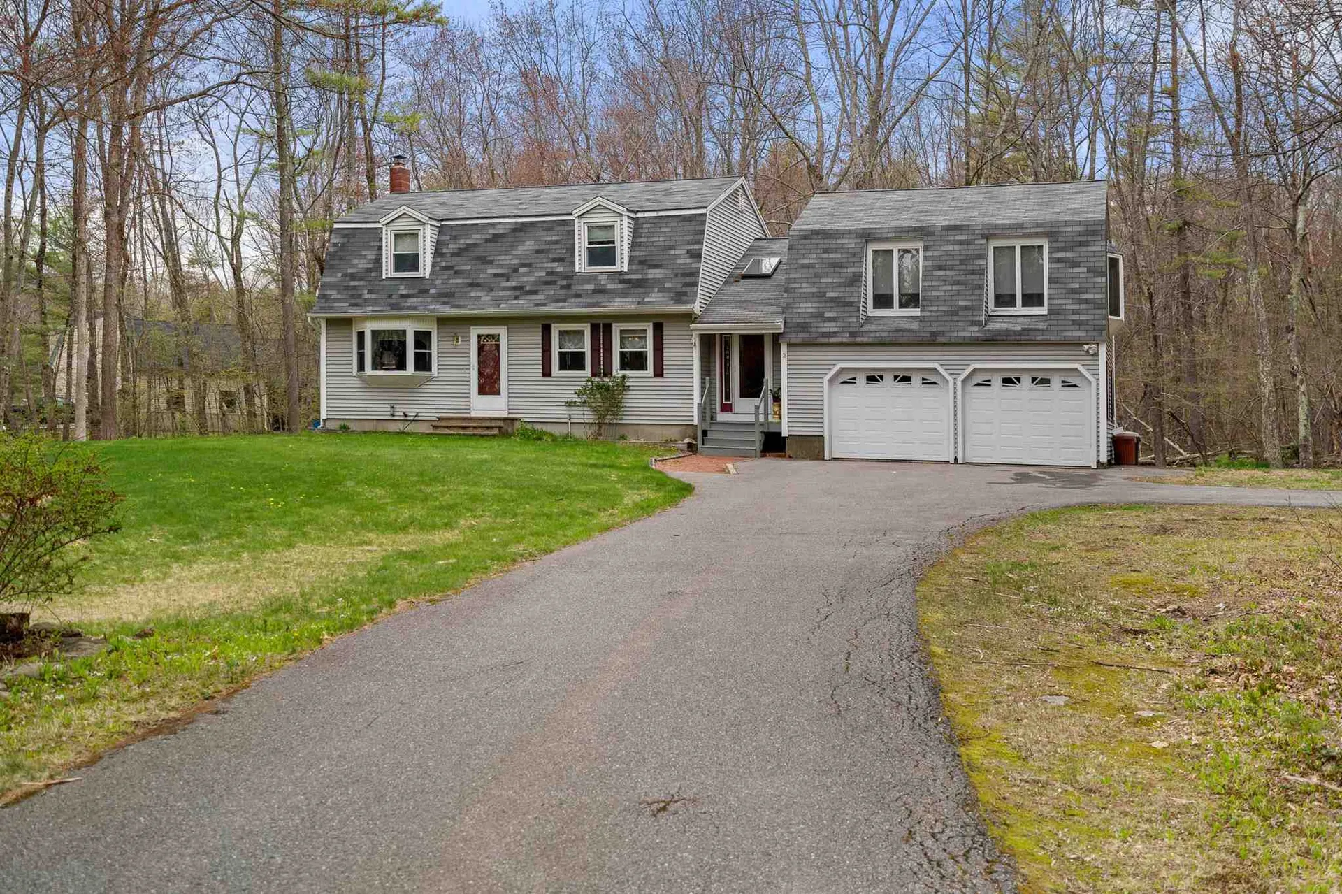 3 Mcevoy Drive Auburn NH 03032