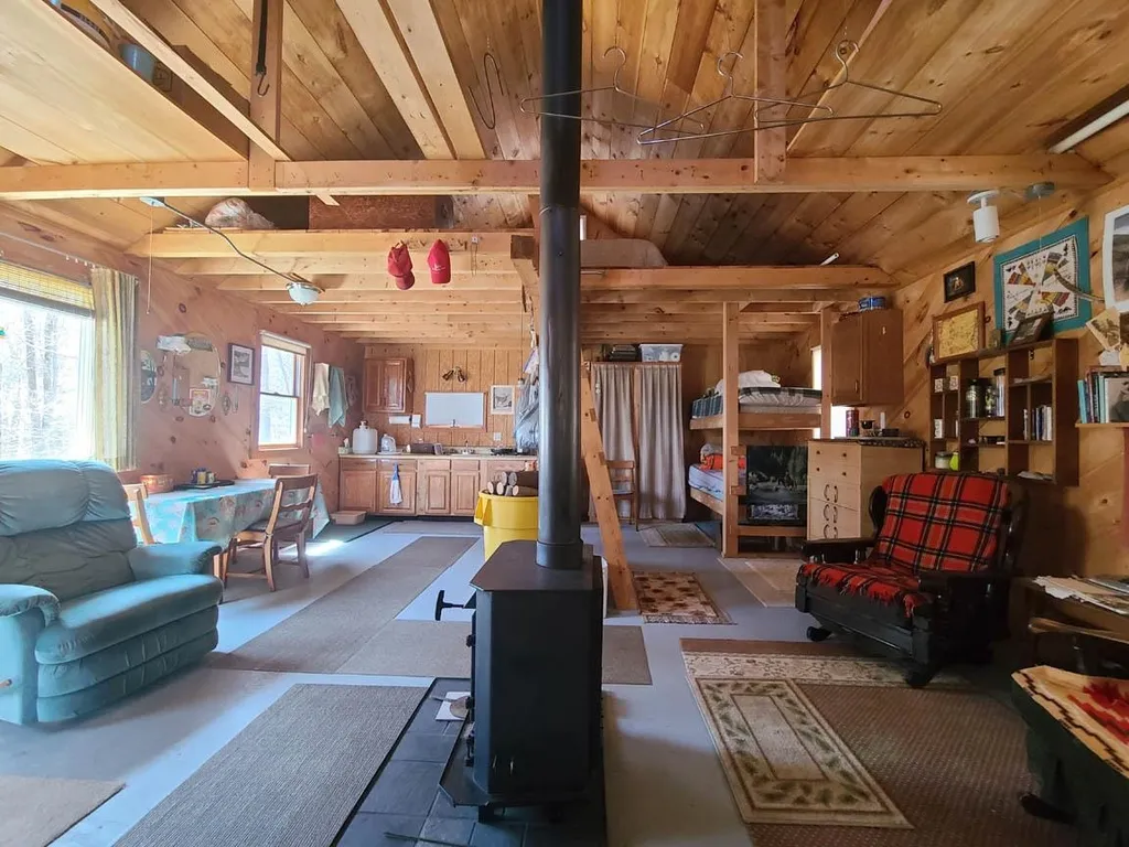 70 Blueberry Hill Road Grafton NH 03240