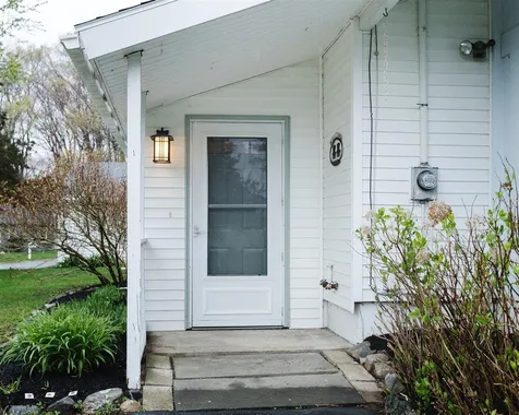 6 Quinlan Lane Hampton NH 03842