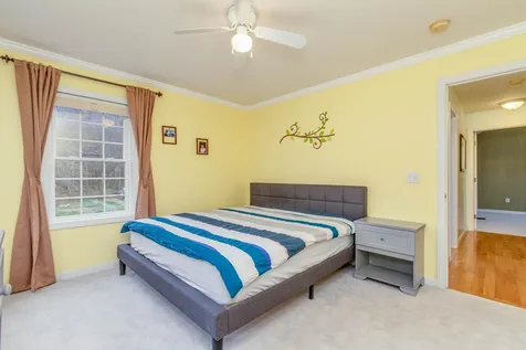 51 Raymond Road Deerfield NH 03037