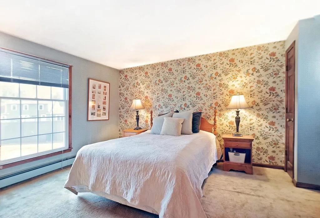 15 Lisa Beth Circle Dover NH 03820