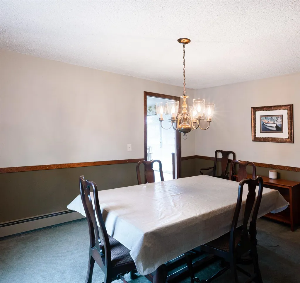 15 Lisa Beth Circle Dover NH 03820