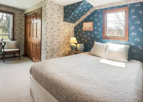 15 Lisa Beth Circle Dover NH 03820