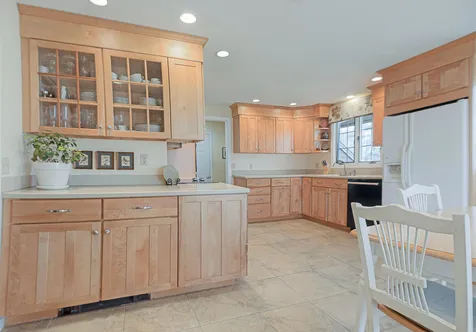 15 Lisa Beth Circle Dover NH 03820