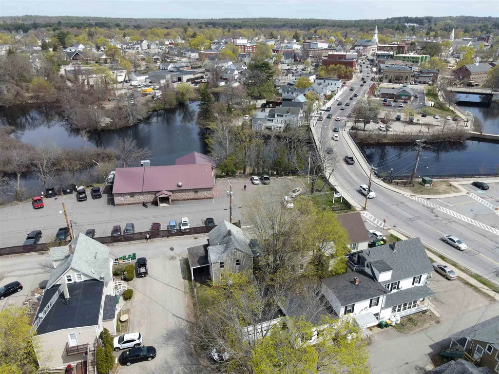 6 Cove Court Rochester NH 03867