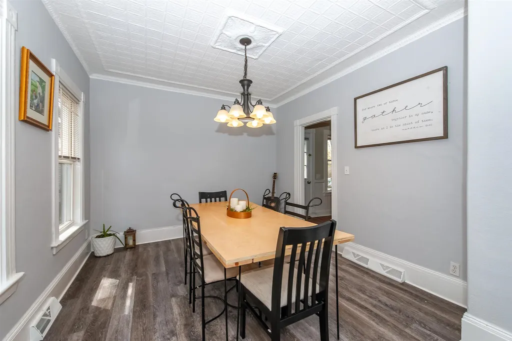 6 Cove Court Rochester NH 03867