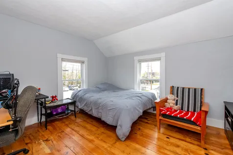 6 Cove Court Rochester NH 03867