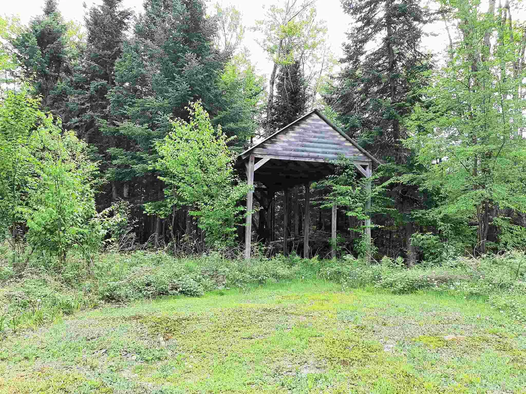 63 Maplewood Lane Pittsburg NH 03592