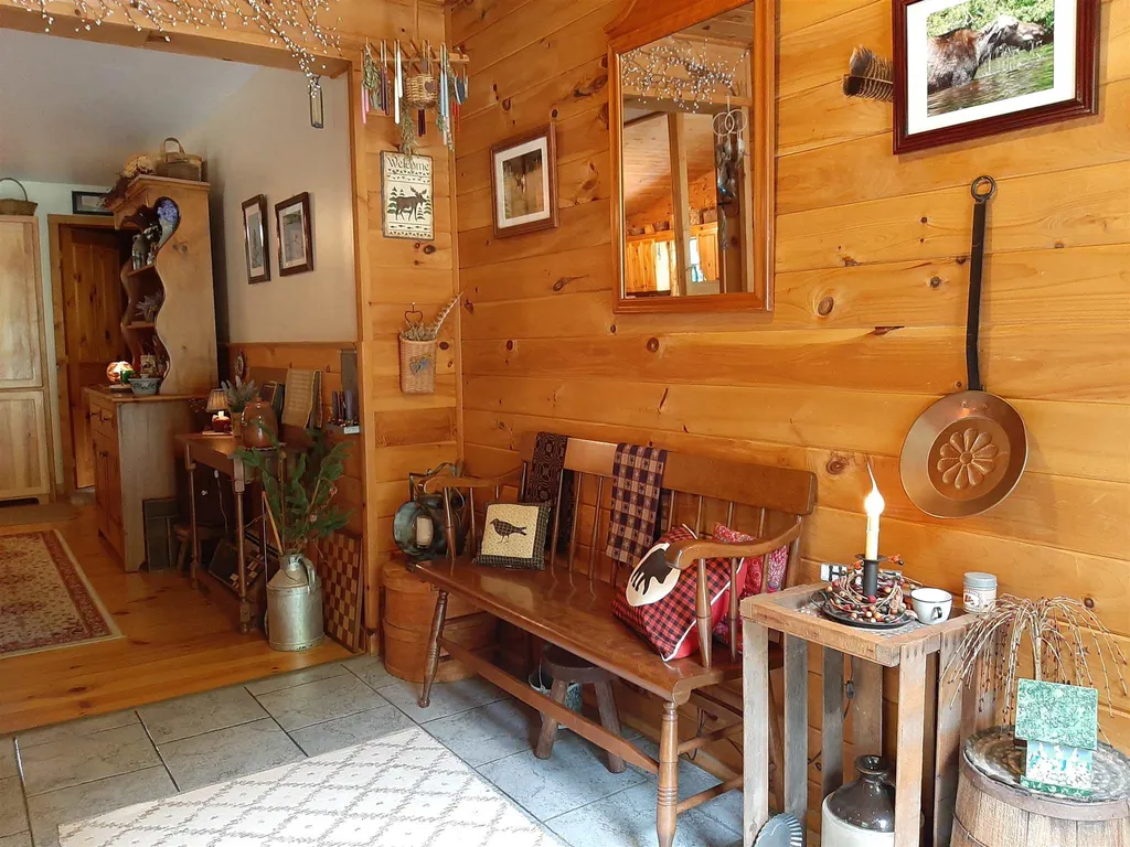 63 Maplewood Lane Pittsburg NH 03592