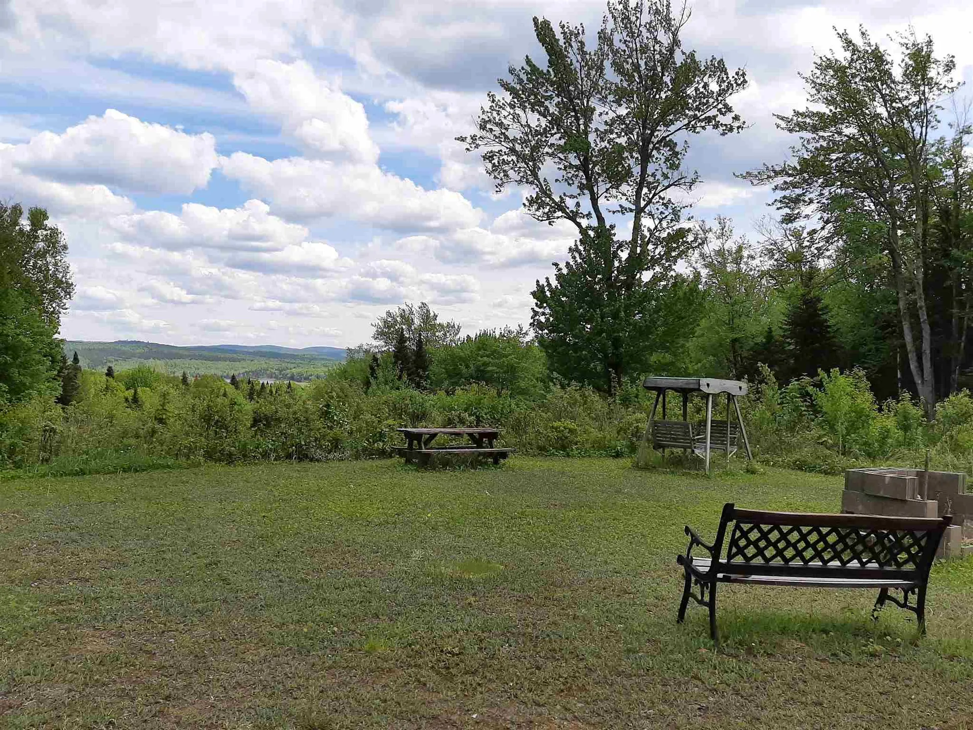 63 Maplewood Lane Pittsburg NH 03592