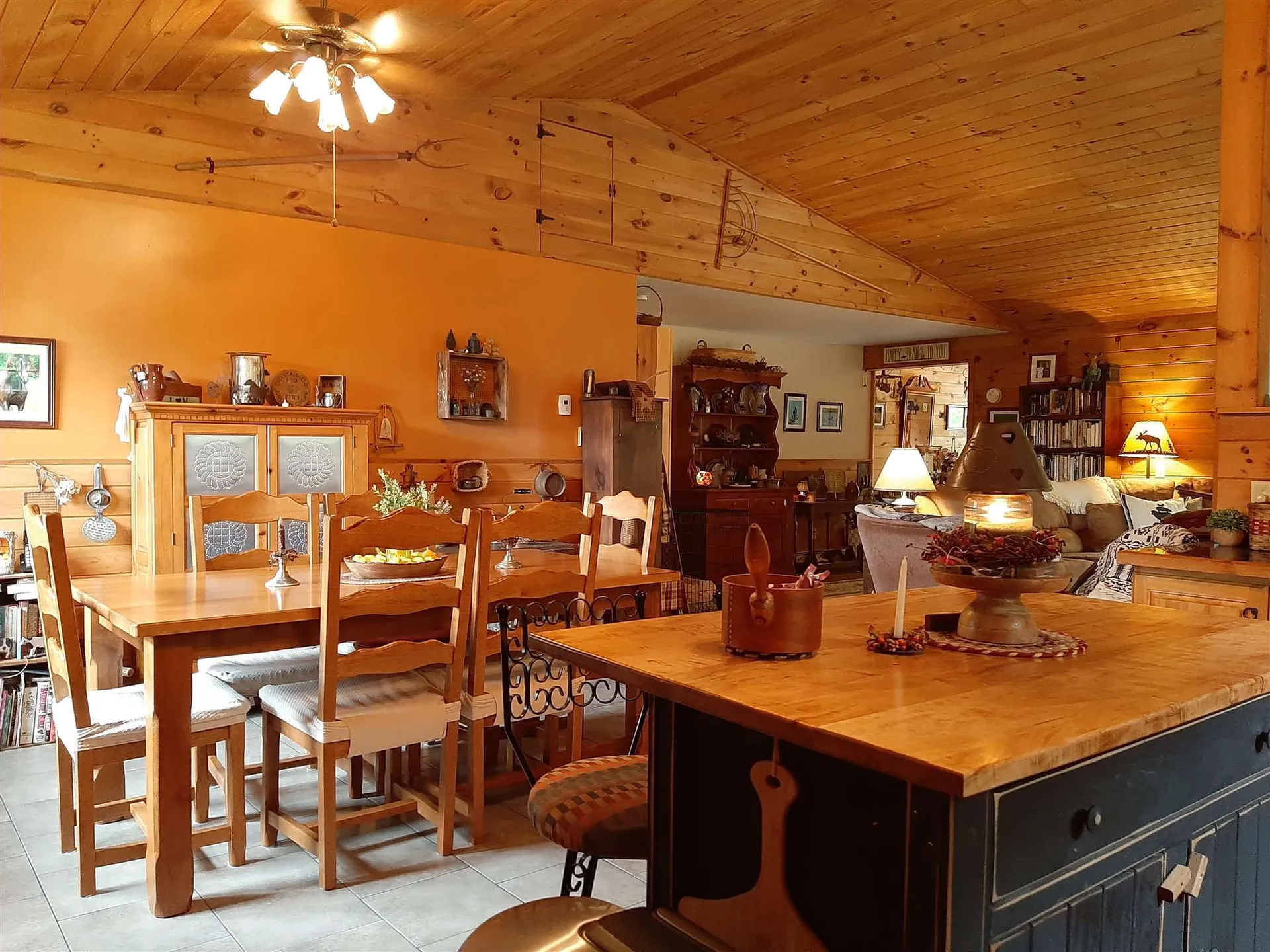 63 Maplewood Lane Pittsburg NH 03592