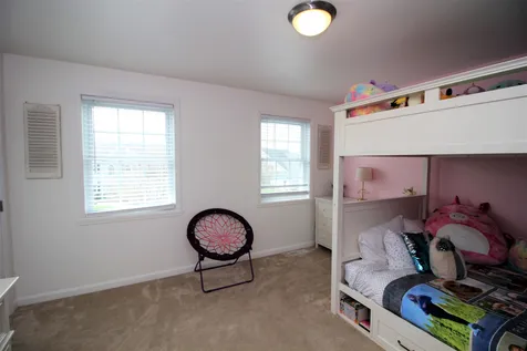 110 Holbrook Road South Burlington VT 05403-5605