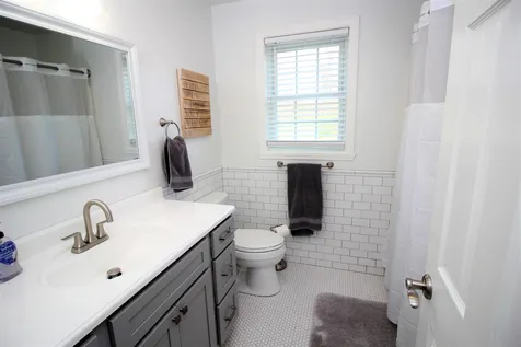 110 Holbrook Road South Burlington VT 05403-5605