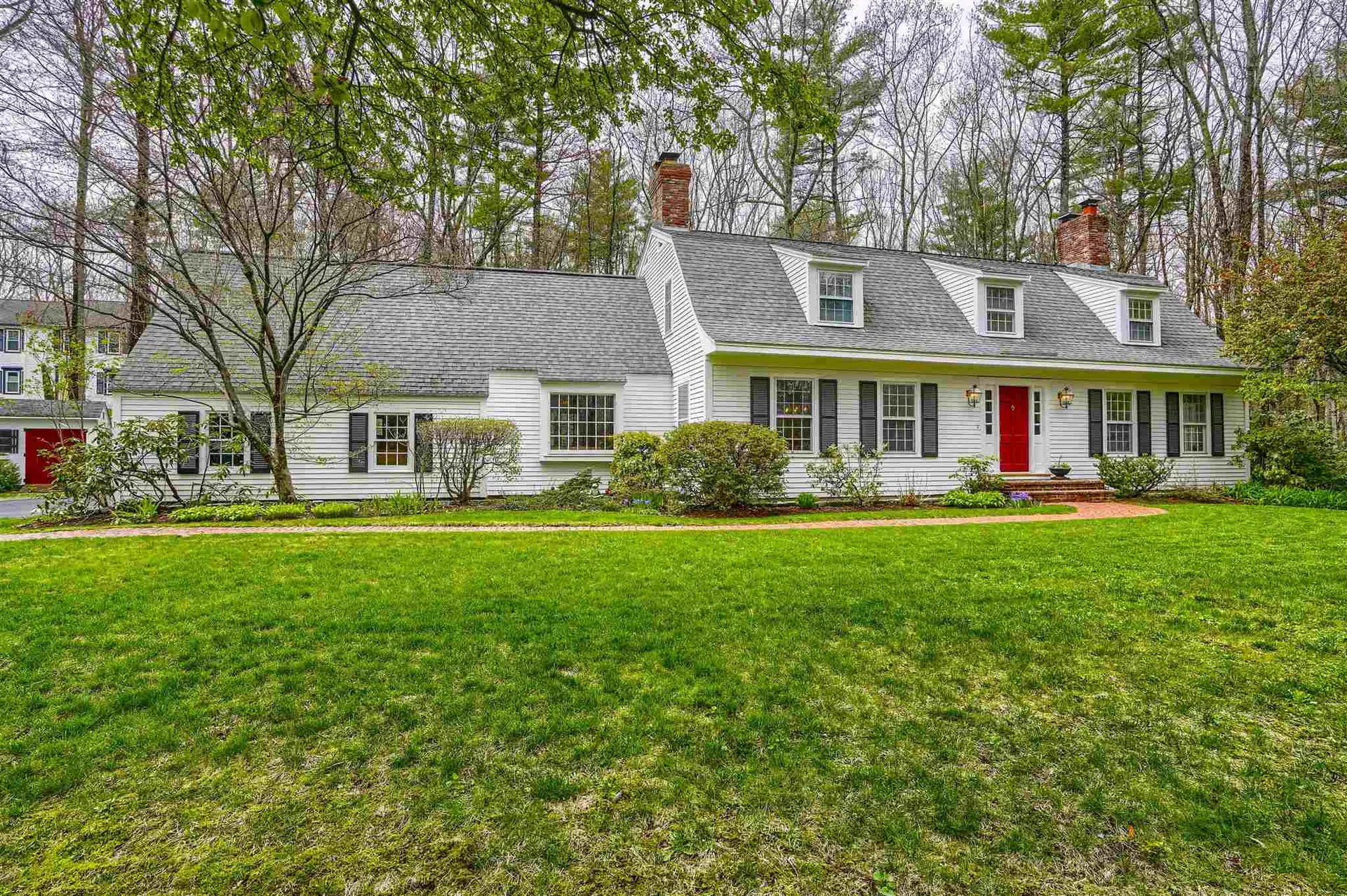 13 Nathan Lord Road Amherst NH 03031