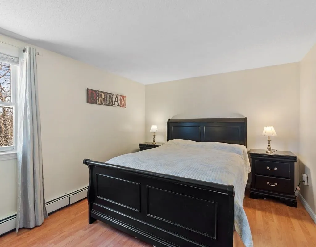 7 Colleen Road Nashua NH 03062-3049