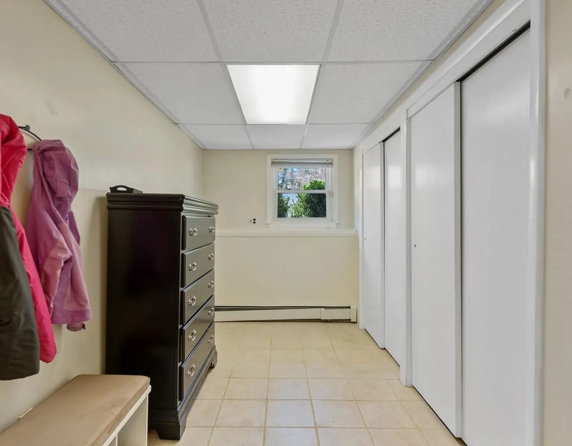 7 Colleen Road Nashua NH 03062-3049