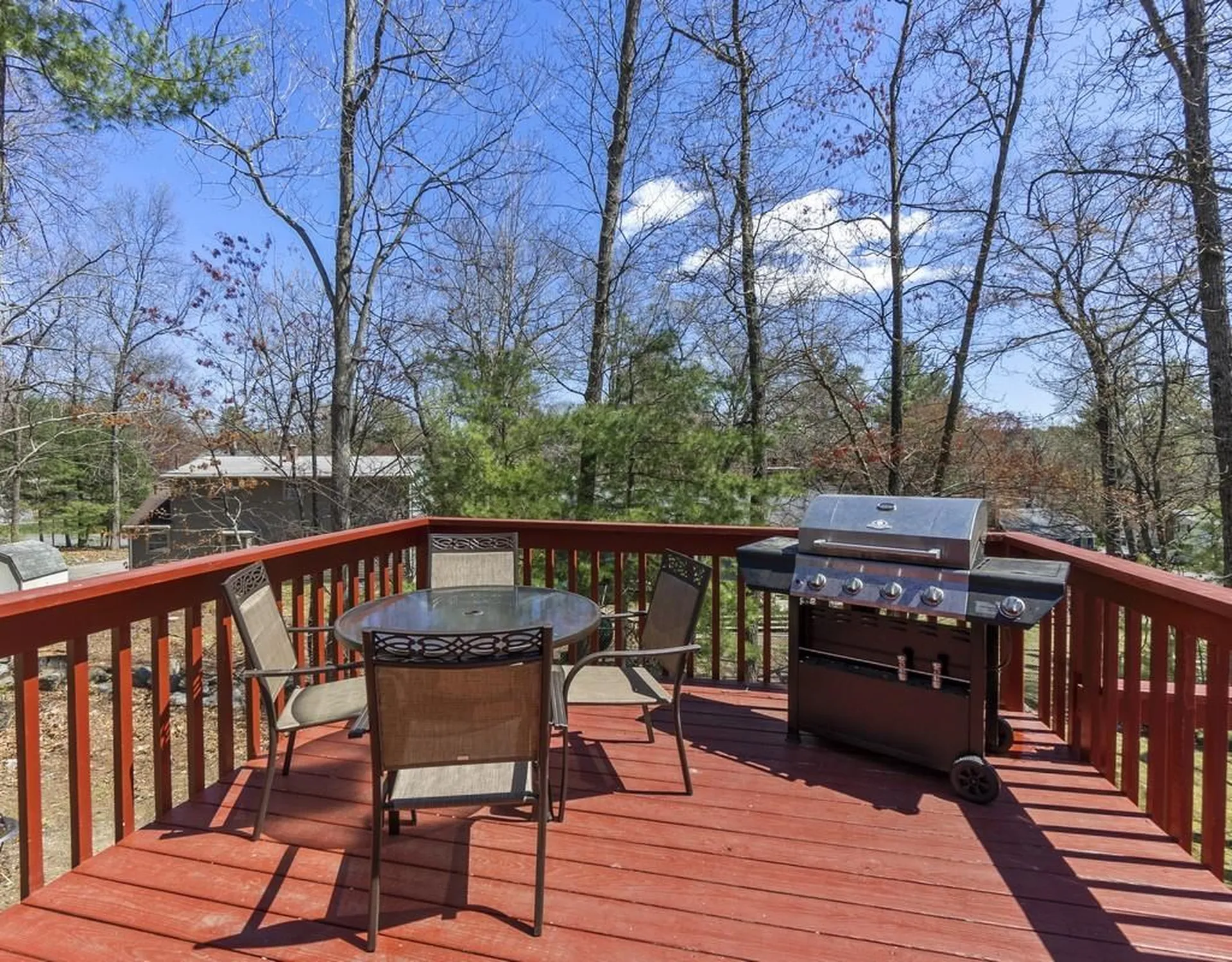 7 Colleen Road Nashua NH 03062-3049