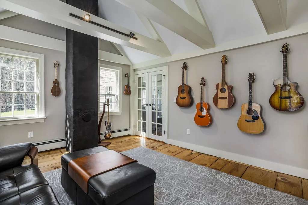 246 Piscassic Road Newfields NH 03856