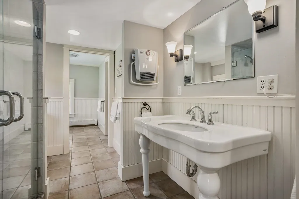 246 Piscassic Road Newfields NH 03856