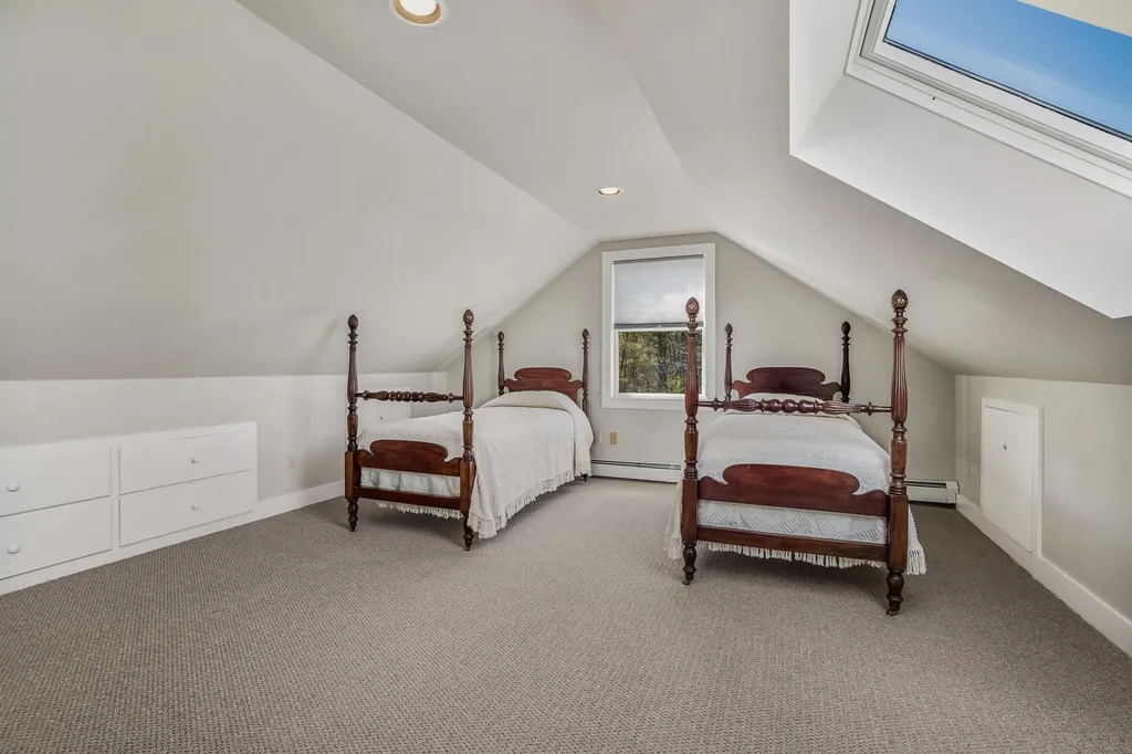 246 Piscassic Road Newfields NH 03856