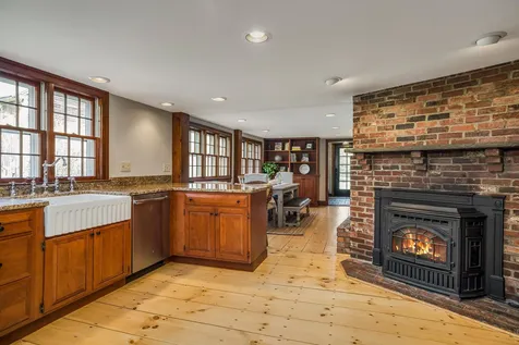 246 Piscassic Road Newfields NH 03856