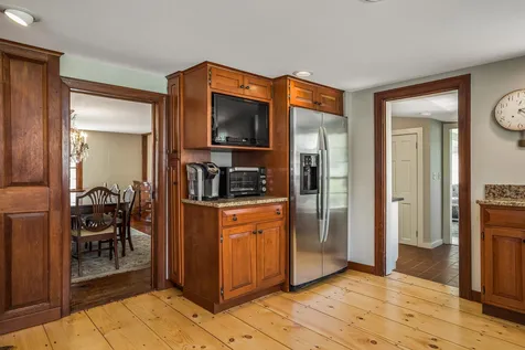 246 Piscassic Road Newfields NH 03856