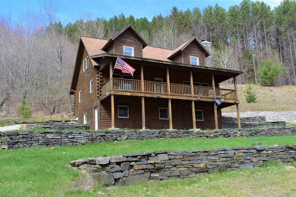 2221 Parker Road Vershire VT 05079