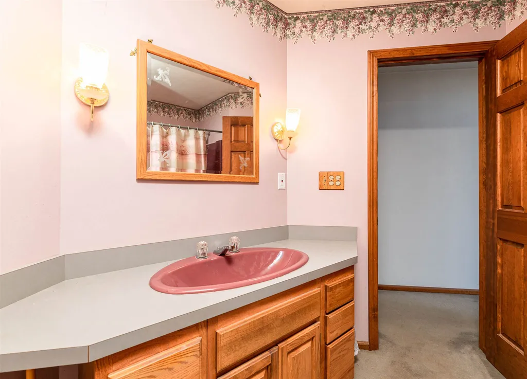 39 Heron Ridge Road South Hero VT 05486
