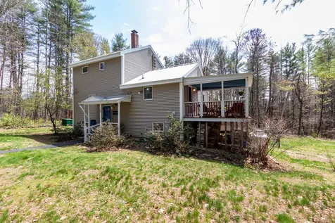20 Amys Lane Barrington NH 03825
