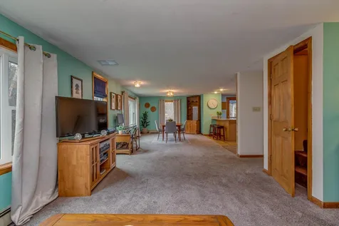 20 Amys Lane Barrington NH 03825