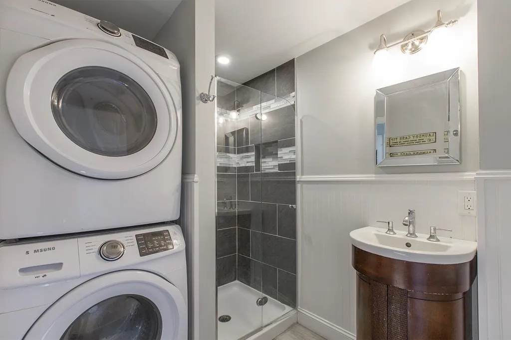 38 Sherburne Road Portsmouth NH 03801