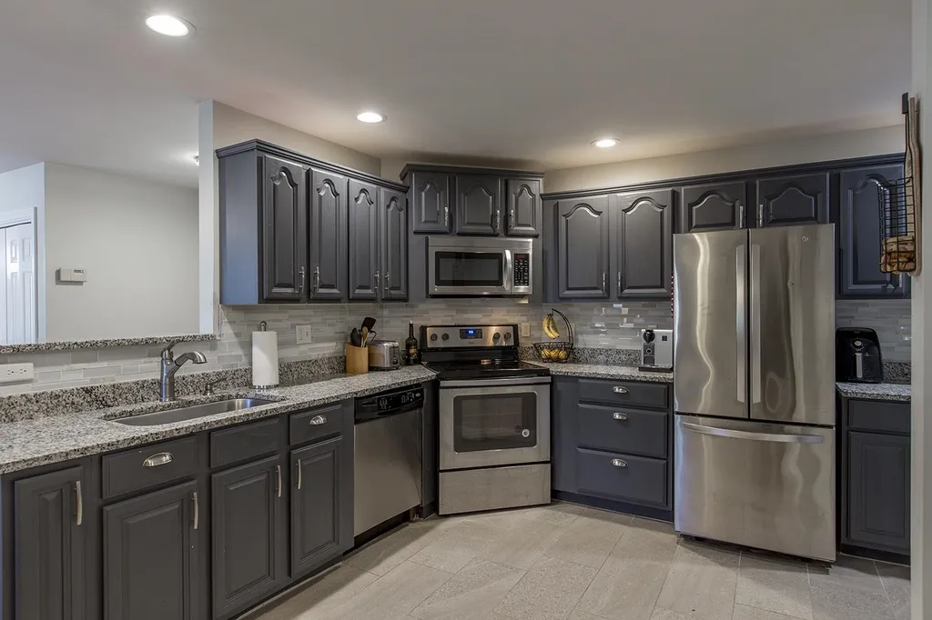38 Sherburne Road Portsmouth NH 03801