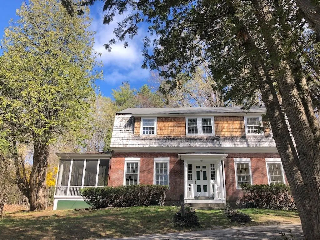 3 Pierce Hill Road Bennington NH 03442
