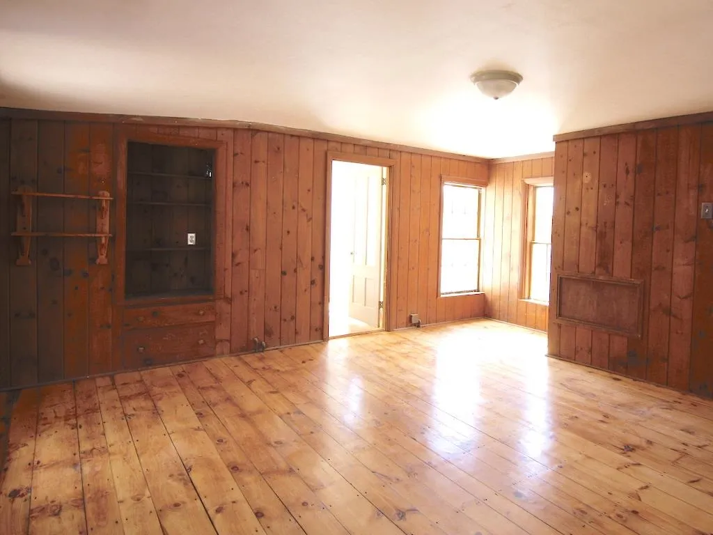 3 Pierce Hill Road Bennington NH 03442