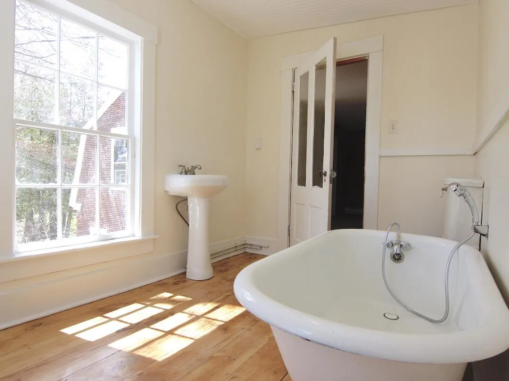 3 Pierce Hill Road Bennington NH 03442