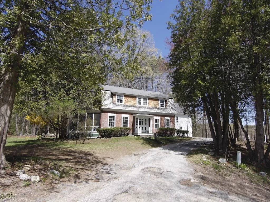 3 Pierce Hill Road Bennington NH 03442