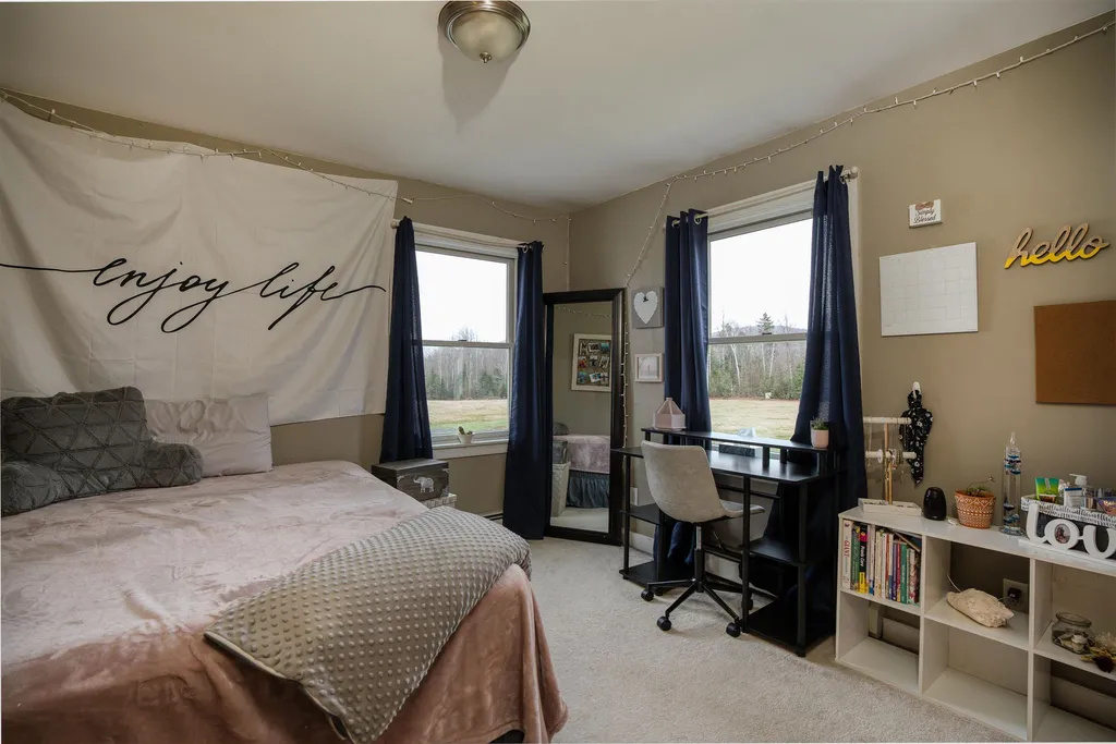50 Old Dorchester Road Lyme NH 03768