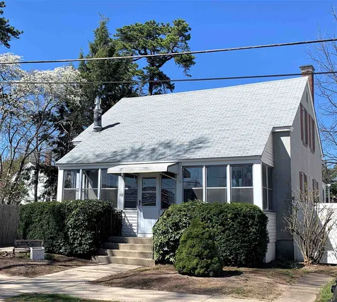 35 Grand Avenue Nashua NH 03060