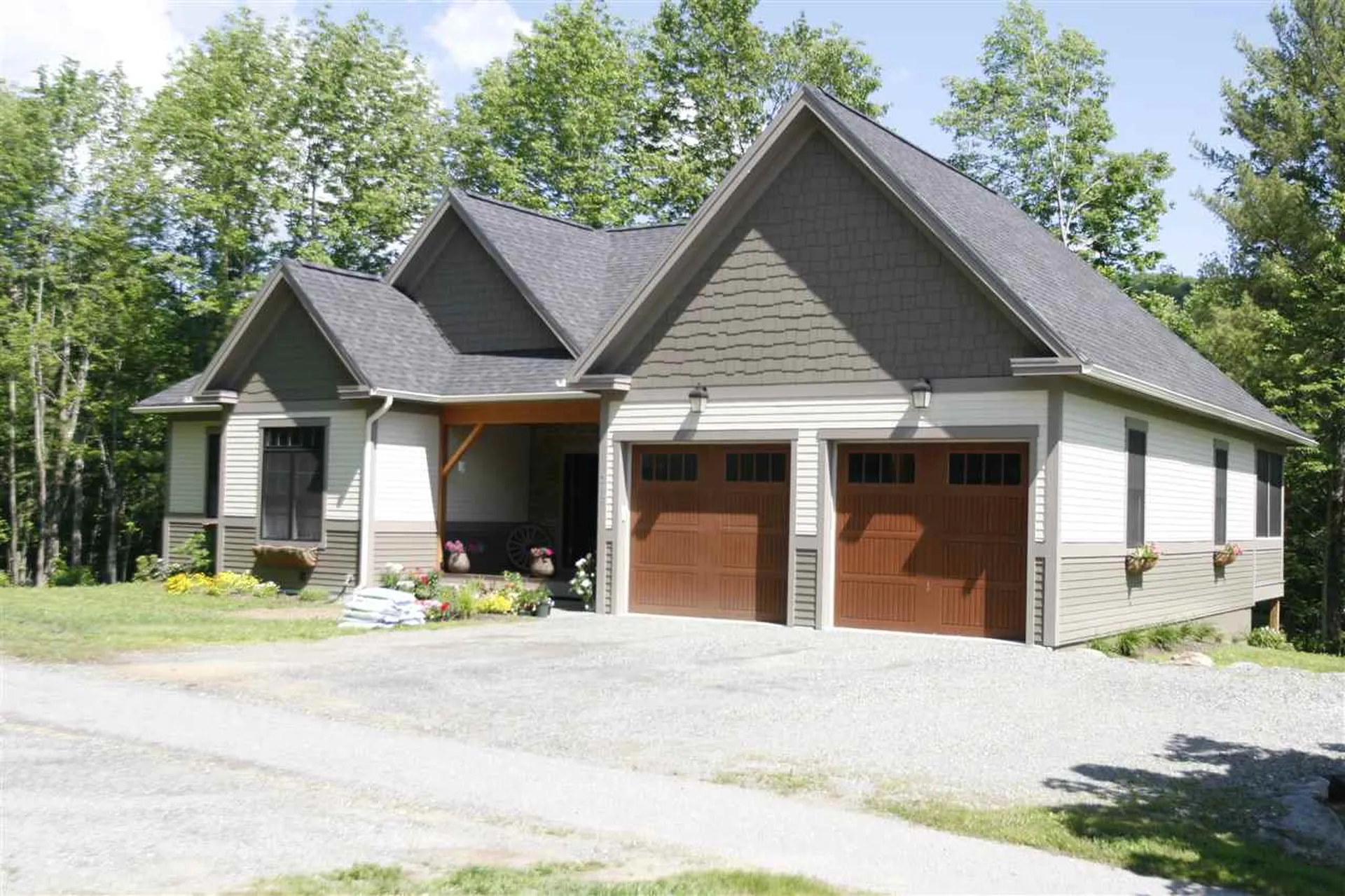 290 Thomas Lane Stowe VT 05672