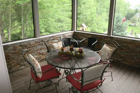 290 Thomas Lane Stowe VT 05672