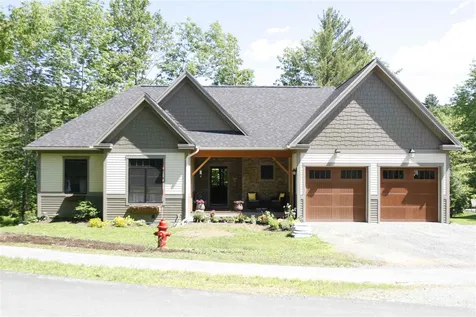 290 Thomas Lane Stowe VT 05672
