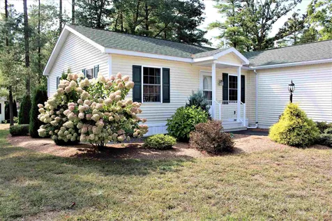 29 Centerwood Drive Concord NH 03301